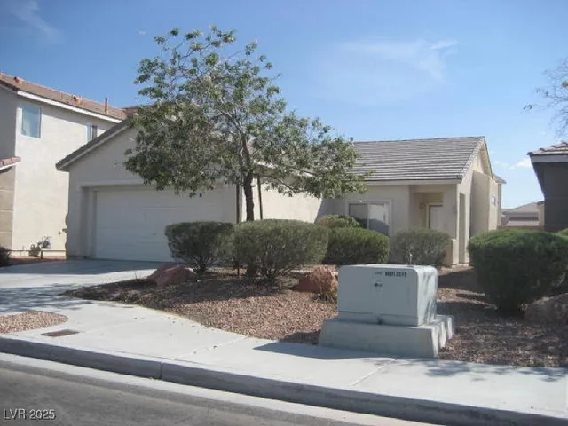 $1,875 | 6142 Highland Gardens Drive, North Las Vegas, NV 89031