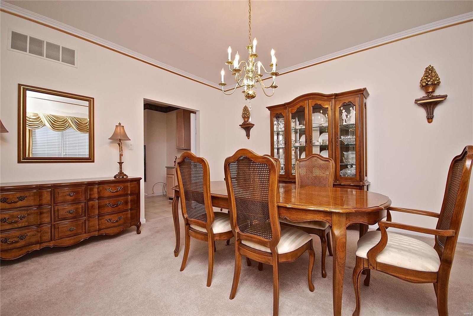 725 Castle Ridge Drive Ballwin, MO 63021 - Photo 16 of 30 Gallery Image 16