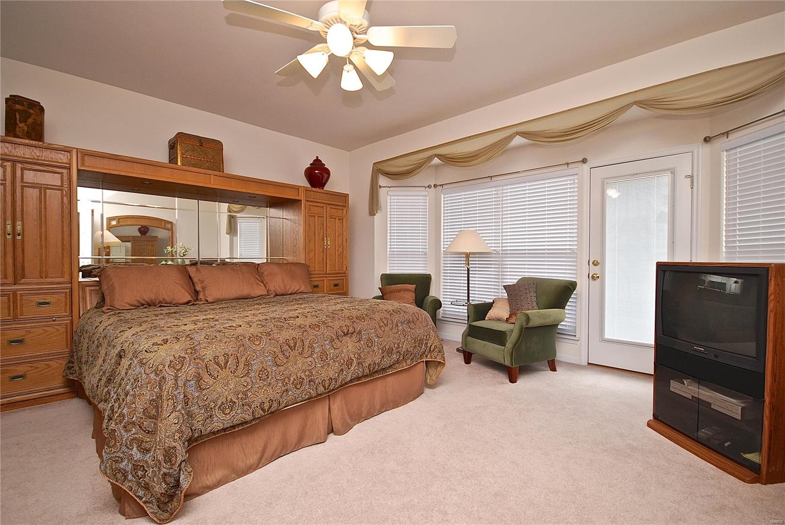 725 Castle Ridge Drive Ballwin, MO 63021 - Photo 18 of 30 Gallery Image 18