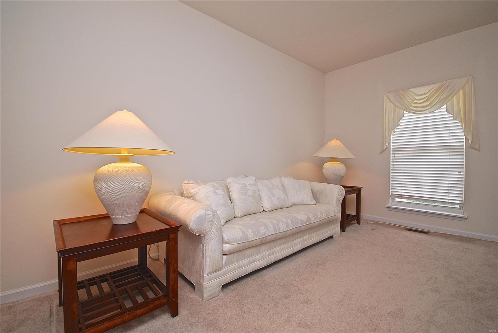 725 Castle Ridge Drive Ballwin, MO 63021 - Photo 22 of 30 Gallery Image 22
