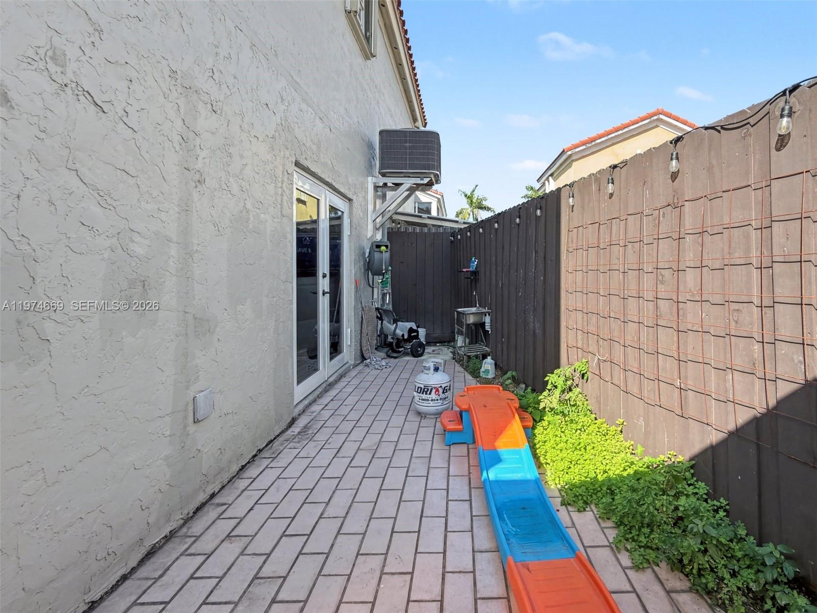 12689 Northwest 10th Way Miami, FL 33182 - Photo 26 of 35