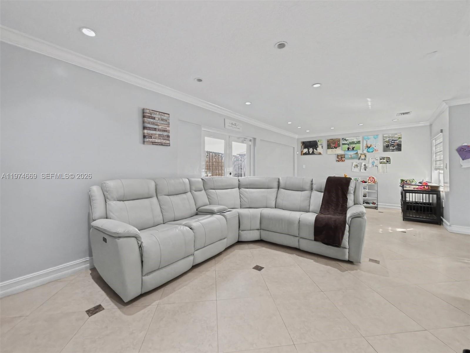 12689 Northwest 10th Way Miami, FL 33182 - Photo 7 of 35