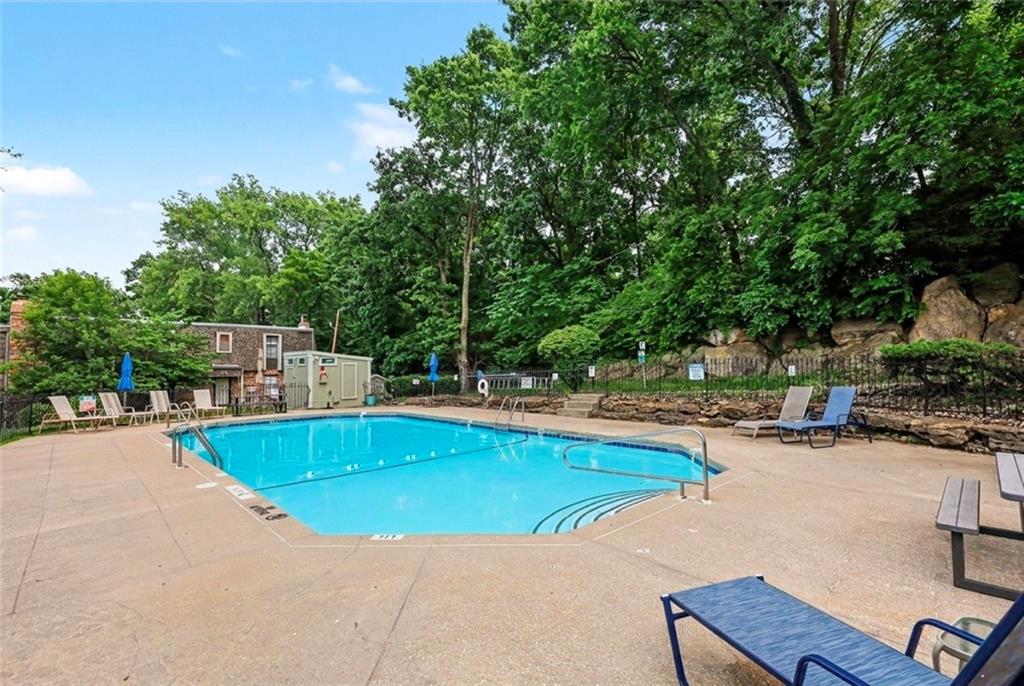 111 West Bannister Road, Unit 2 Kansas City, MO 64114 - Photo 22 of 29