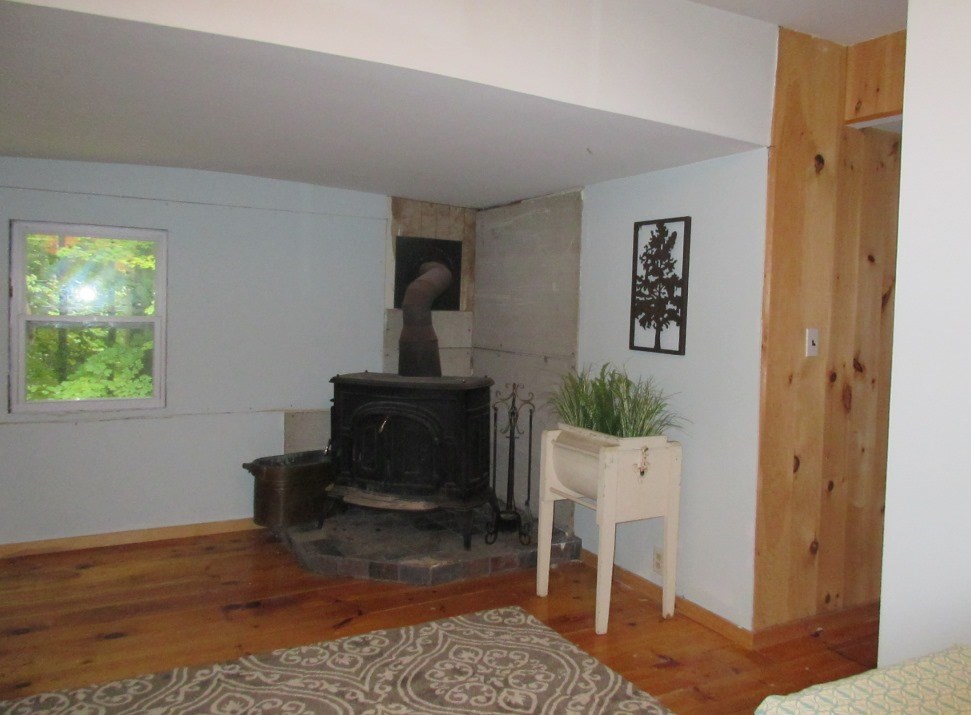 361 Old Post Road Newbury, NH 03255 - Photo 7 of 12
