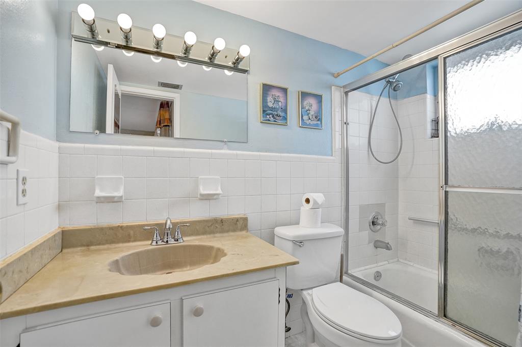 2050 Northeast 39th Street, Unit 203S Lighthouse Point, FL 33064 - Photo 8 of 16