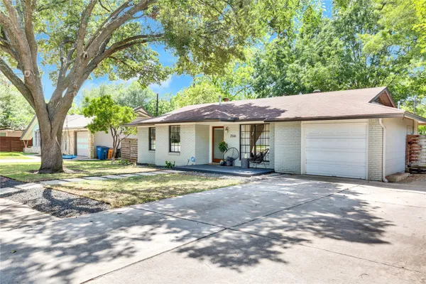 $3,650 | 2506 East Side Drive, Austin, TX 78704