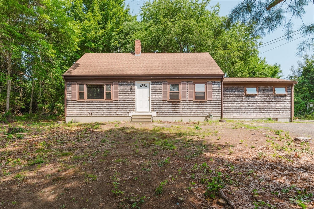113 Dr Braley Road Freetown, MA 02717 - Photo 2 of 39 Gallery Image 2