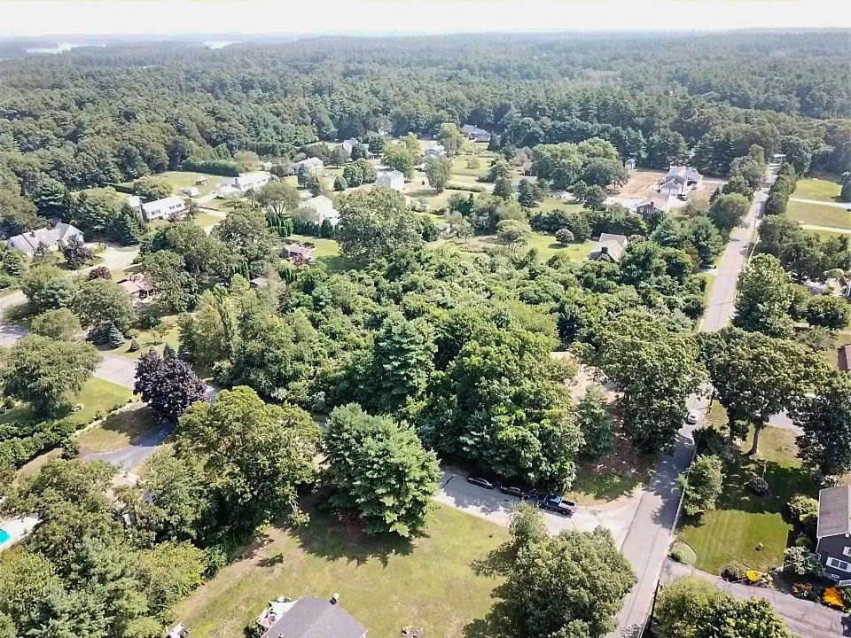 113 Dr Braley Road Freetown, MA 02717 - Photo 36 of 39 Gallery Image 36
