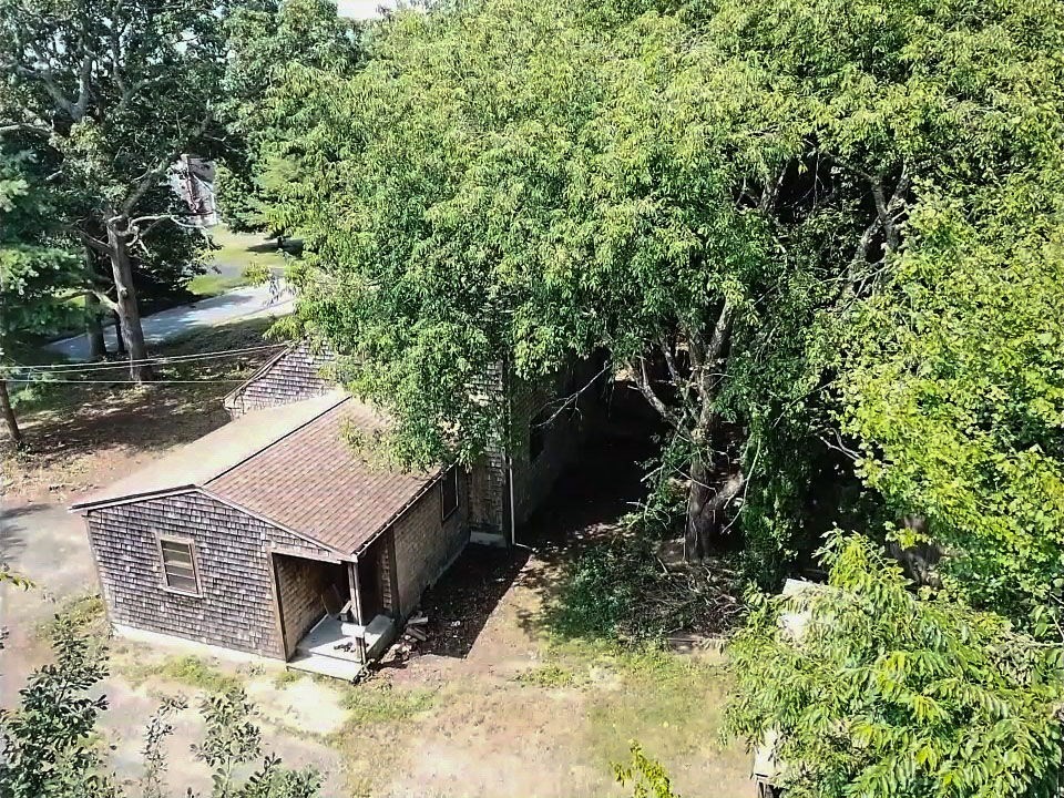 113 Dr Braley Road Freetown, MA 02717 - Photo 38 of 39 Gallery Image 38