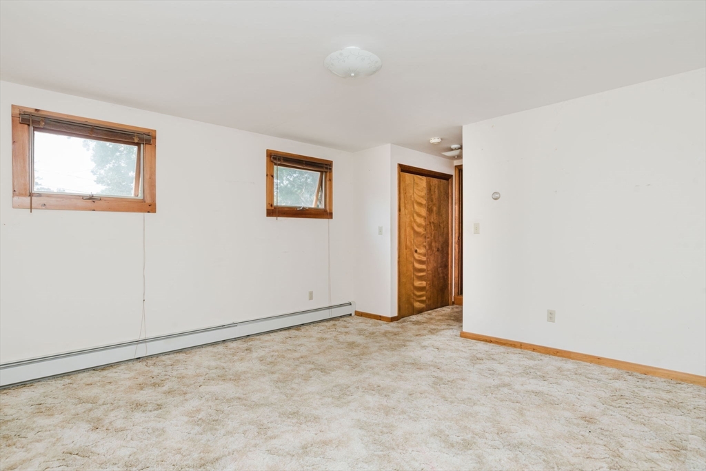 113 Dr Braley Road Freetown, MA 02717 - Photo 8 of 39 Gallery Image 8