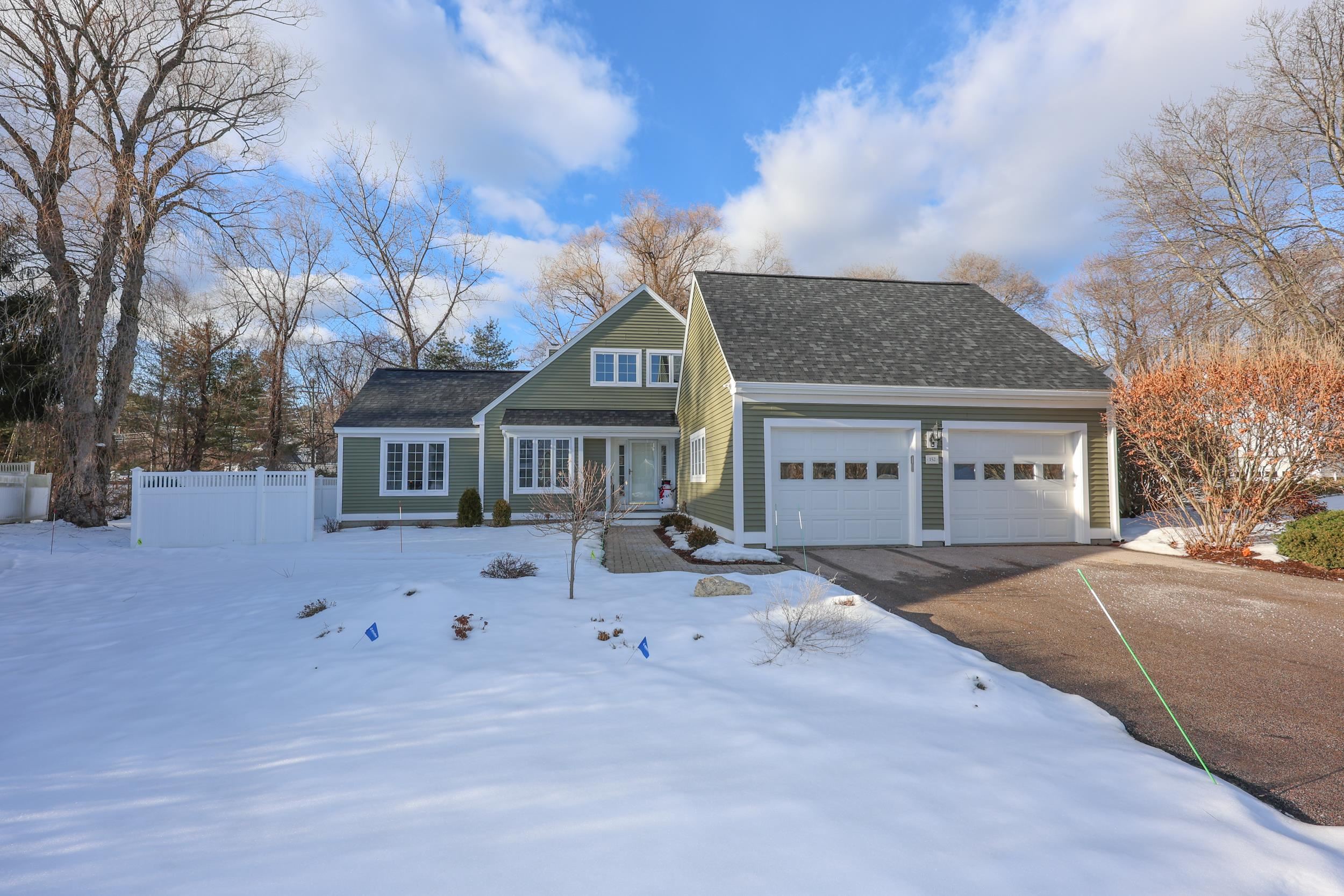 152 Straw Hill Road Manchester, NH 03104 - Photo 3 of 45