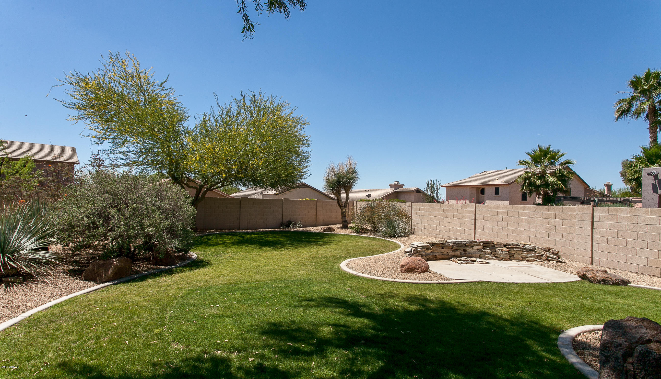 4815 East Mossman Road Phoenix, AZ 85054 - Photo 28 of 28 Yard 2