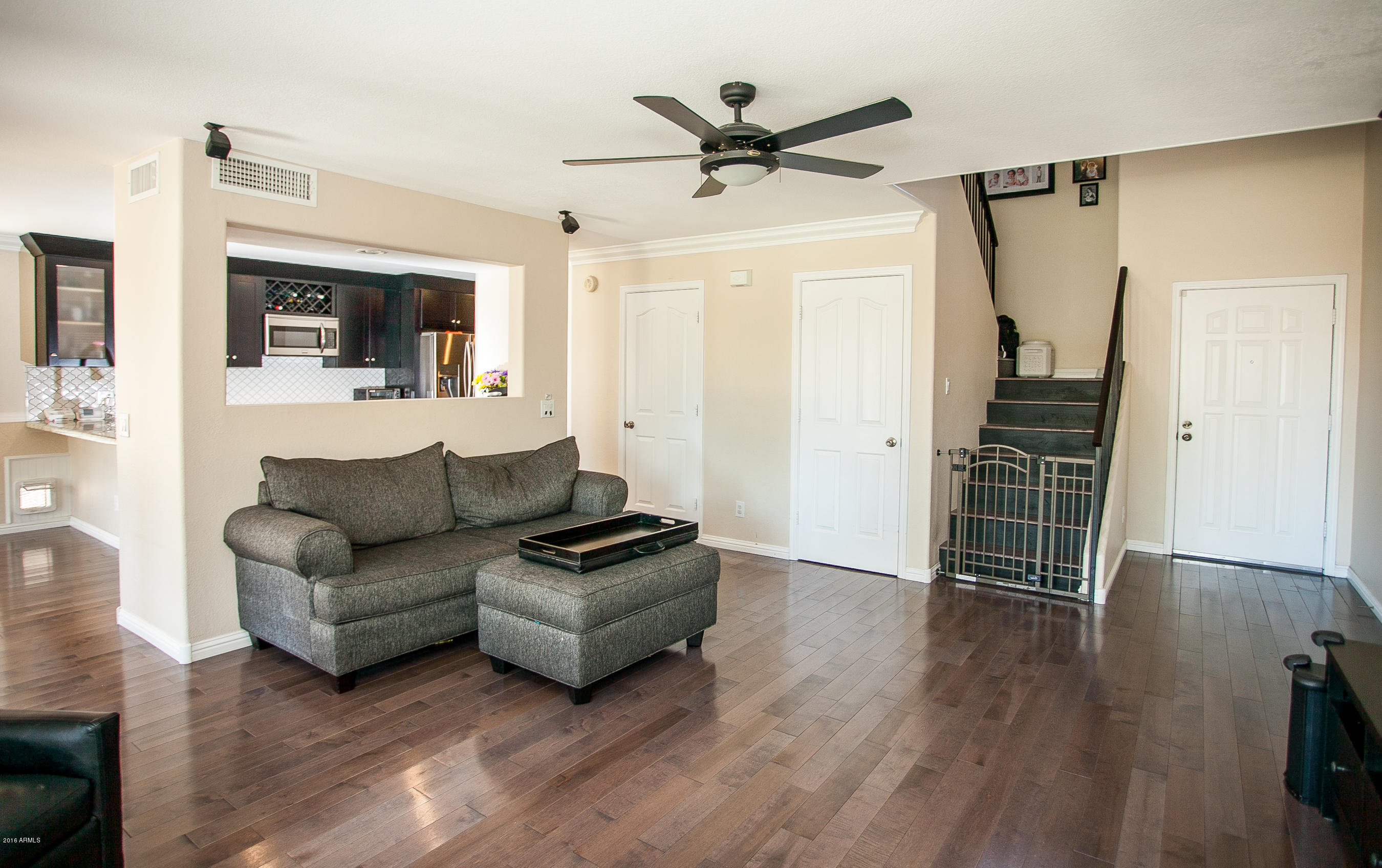 4815 East Mossman Road Phoenix, AZ 85054 - Photo 5 of 28 Family Room 4
