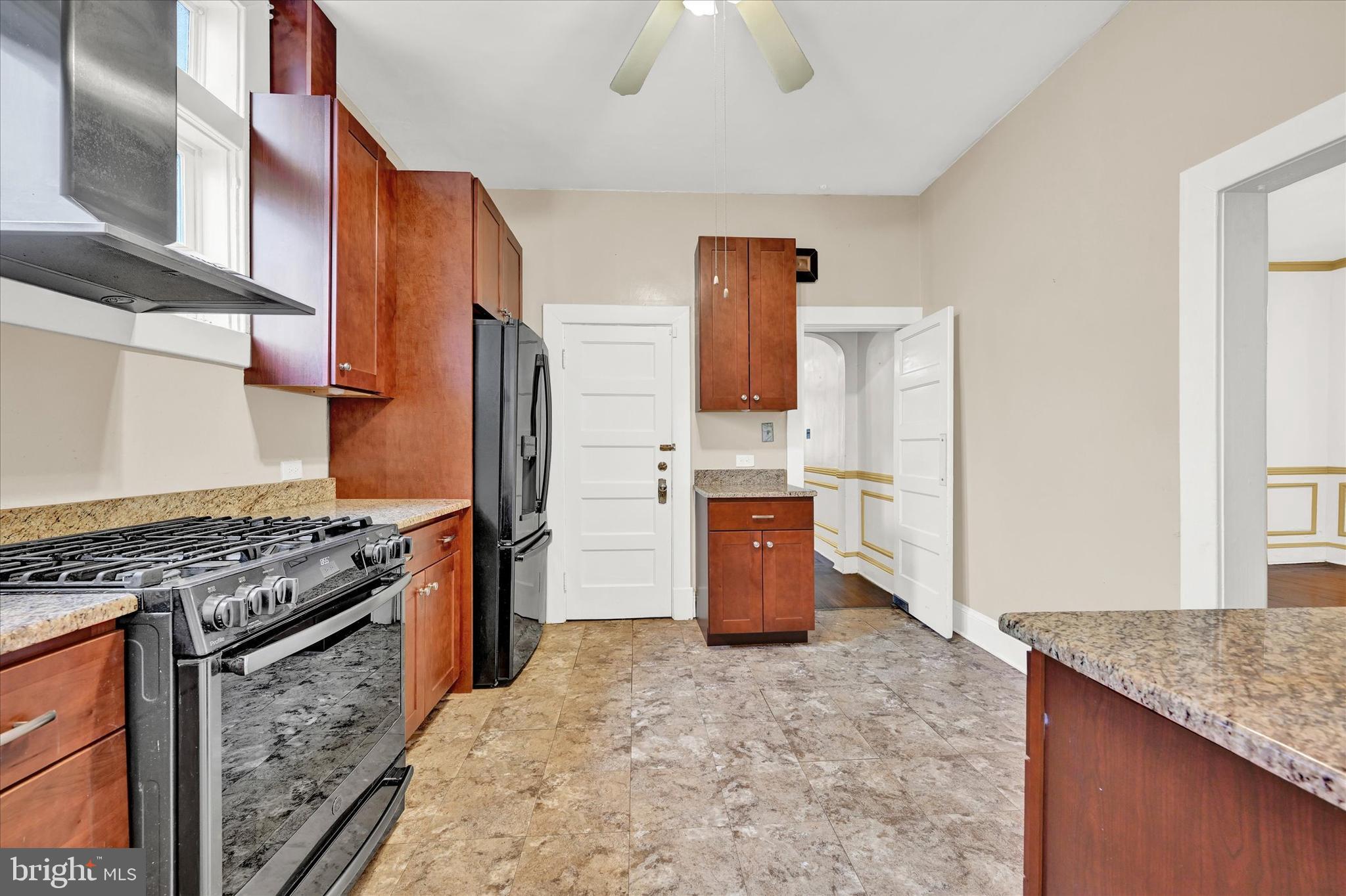 3402 Bateman Avenue Baltimore, MD 21216 - Photo 13 of 27 Kitchen