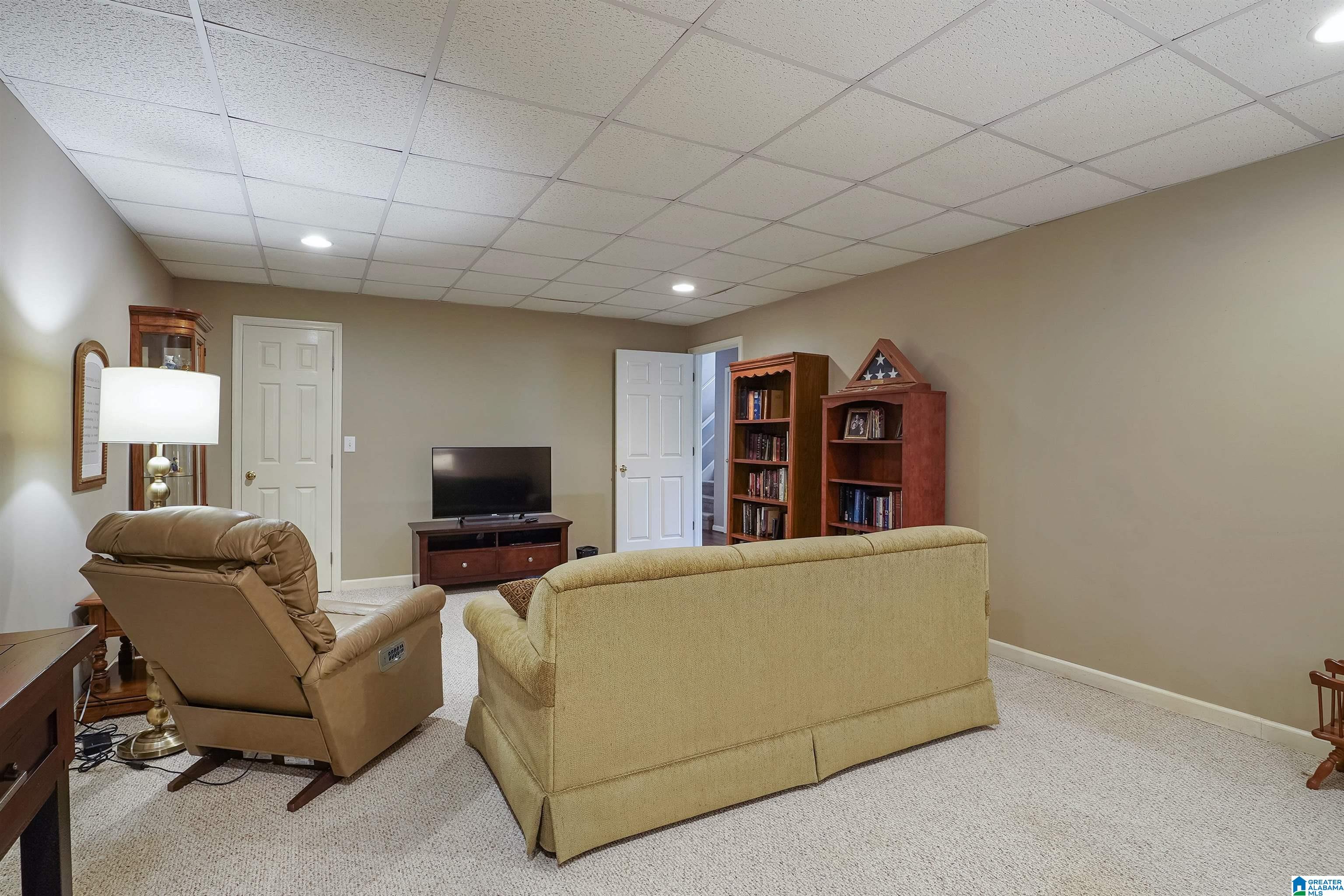 1044 Independence Court Alabaster, AL 35007 - Photo 18 of 23