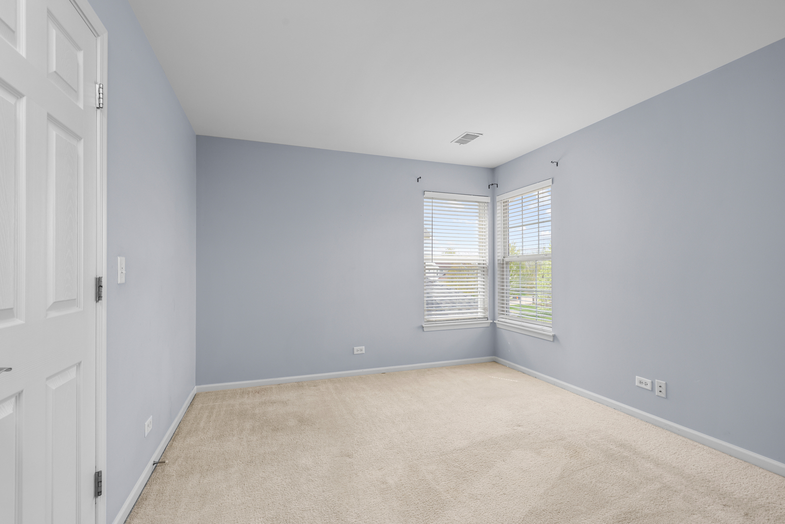 239 Pawtucket Avenue Elgin, IL 60124 - Photo 26 of 53