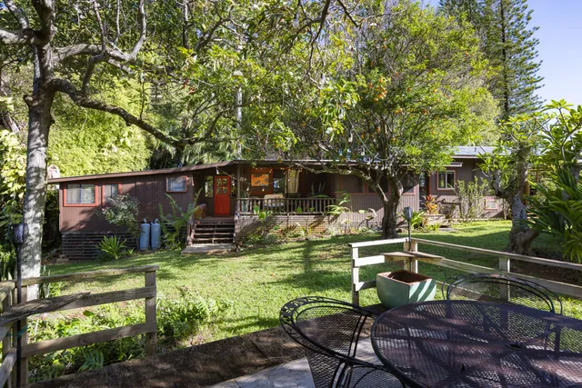 $920,000 | 53-364 Akana Place, Unit A, Kapaau, HI 96755