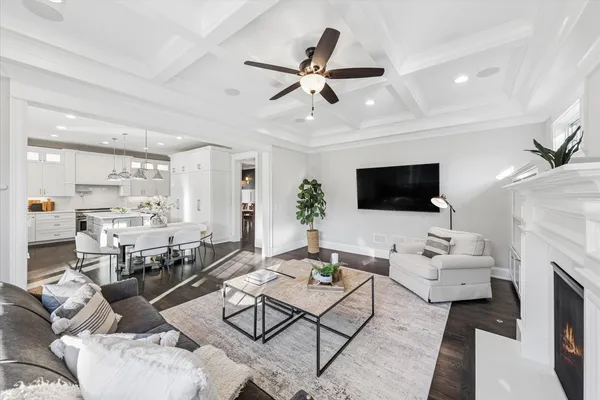 $1,895,000 | 502 South Fairview Avenue, Elmhurst, IL 60126
