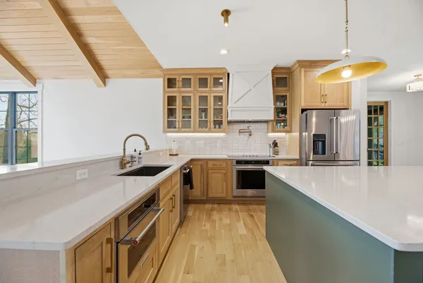 $1,265,000 | 8811 Old Charlotte Pike, Pegram, TN 37143