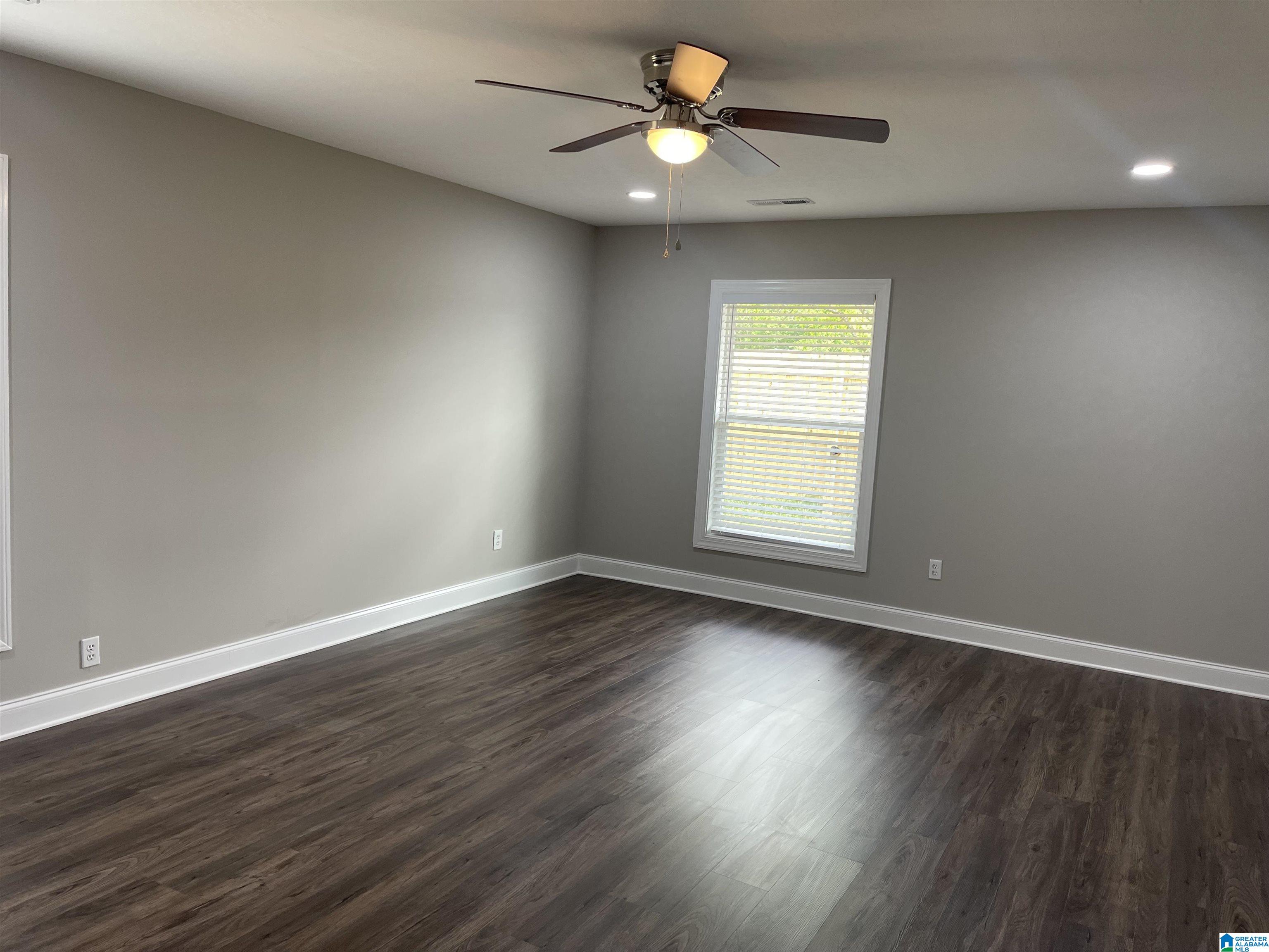 2555 Airport Road Oxford, AL 36203 - Photo 3 of 33