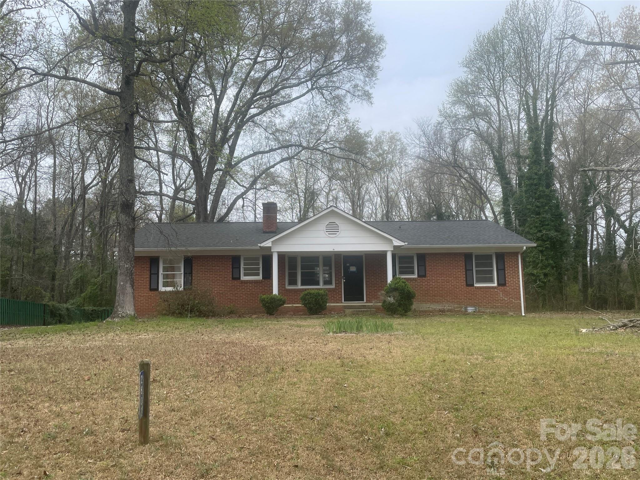 2801 Lyndell Way Lancaster, SC 29720 - Photo 1 of 10 front view of a house with a yard