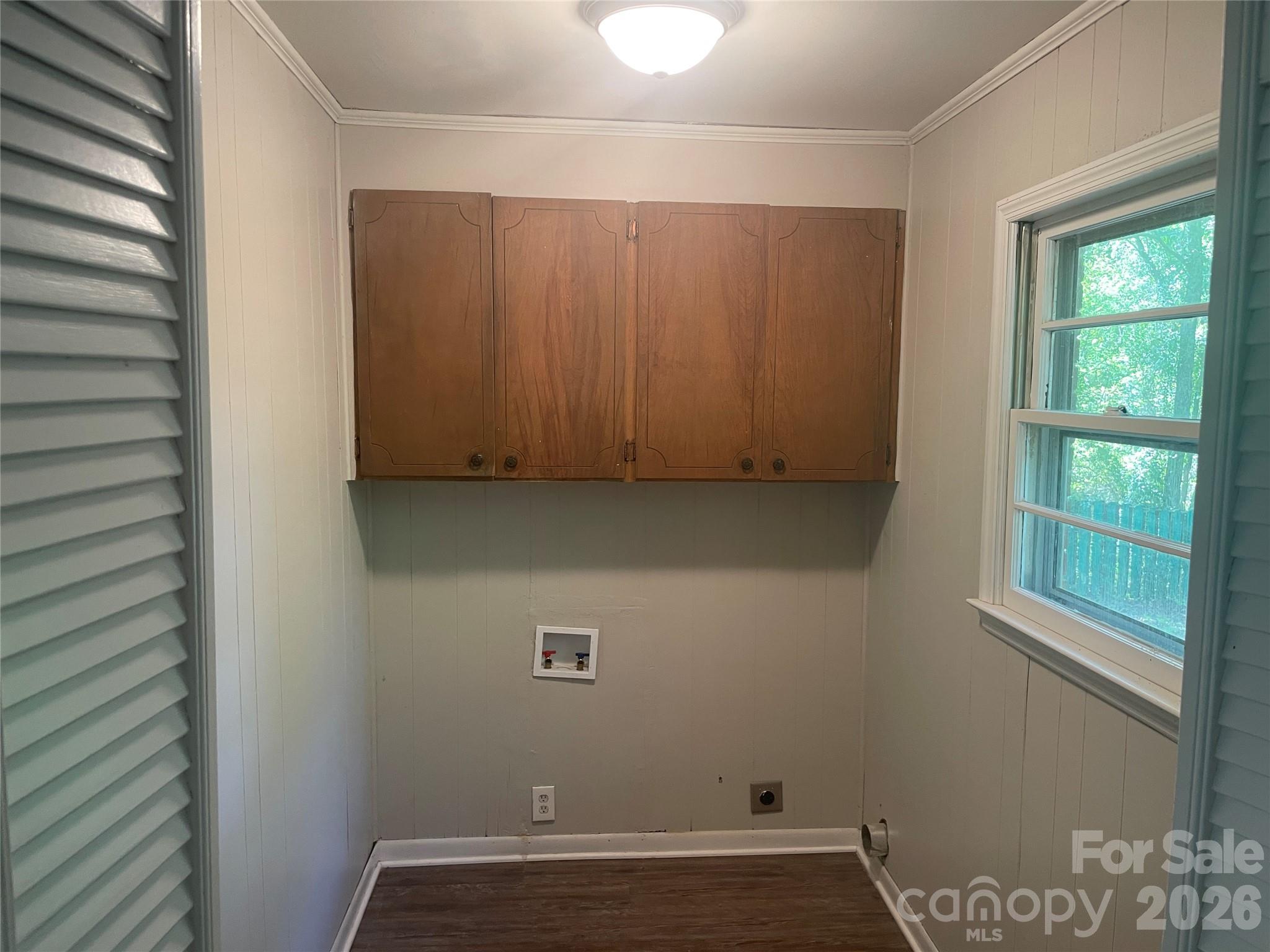 2801 Lyndell Way Lancaster, SC 29720 - Photo 5 of 10 a view of a room with window and gate