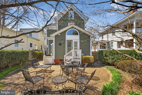 a view of a volley ball court