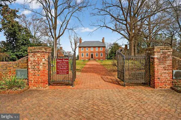 $1,500,000 | 1305 Washington Avenue, Fredericksburg, VA 22401