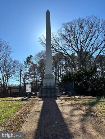 $1,500,000 | 1305 Washington Avenue, Fredericksburg, VA 22401