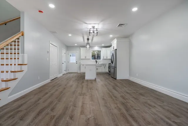 $3,500 | 217 Earle Street, Unit 2, Fall River, MA 02723