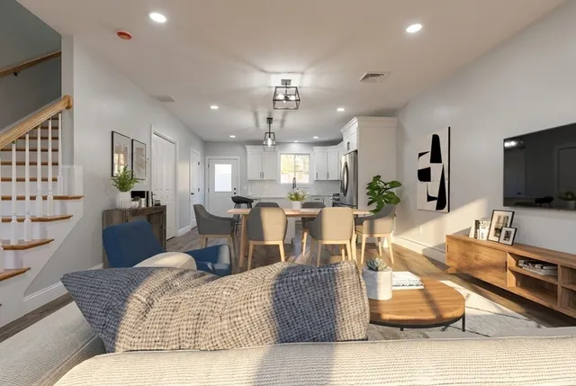 $3,500 | 217 Earle Street, Unit 2, Fall River, MA 02723