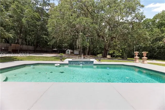 $1,500,000 | 150 Palmetto Bluff Road, Bluffton, SC 29910