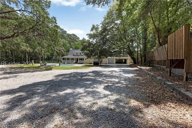 $1,500,000 | 150 Palmetto Bluff Road, Bluffton, SC 29910