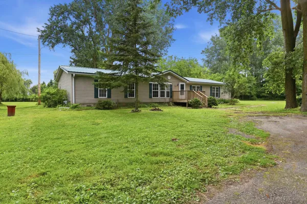 $179,000 | 301 Barn Drive, Bay City, MI 48706