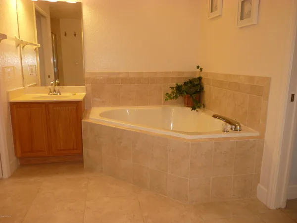 $2,400 | 817 Mystic Drive, Unit B407, Cape Canaveral, FL 32920