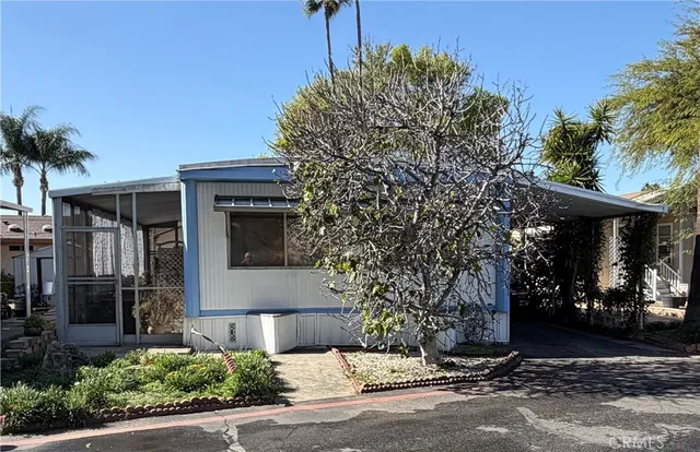 $84,900 | 3701 Fillmore Street, Unit 64, Riverside, CA 92505