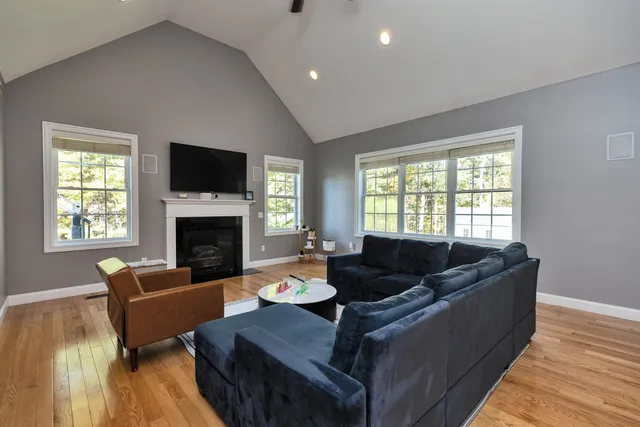 $1,325,000 | 22 Jacob Road, Windham, NH 03087