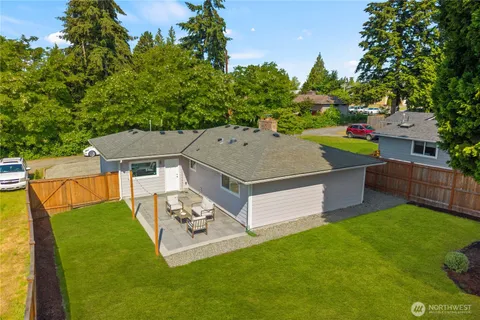 $695,000 | 2147 Northeast 12th Street, Renton, WA 98056