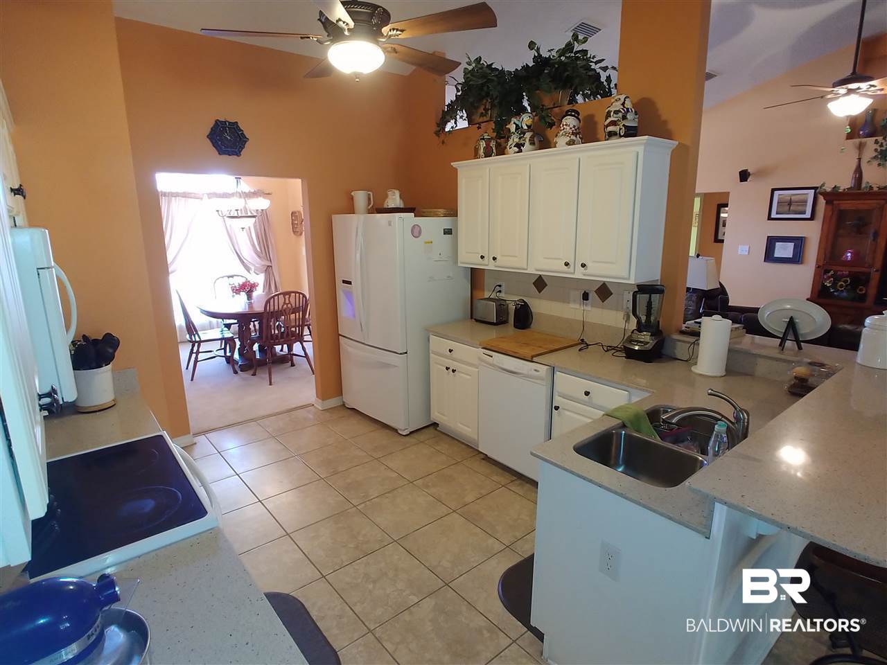 24103 Goldenrod Lane Elberta, AL 36530 - Photo 9 of 31