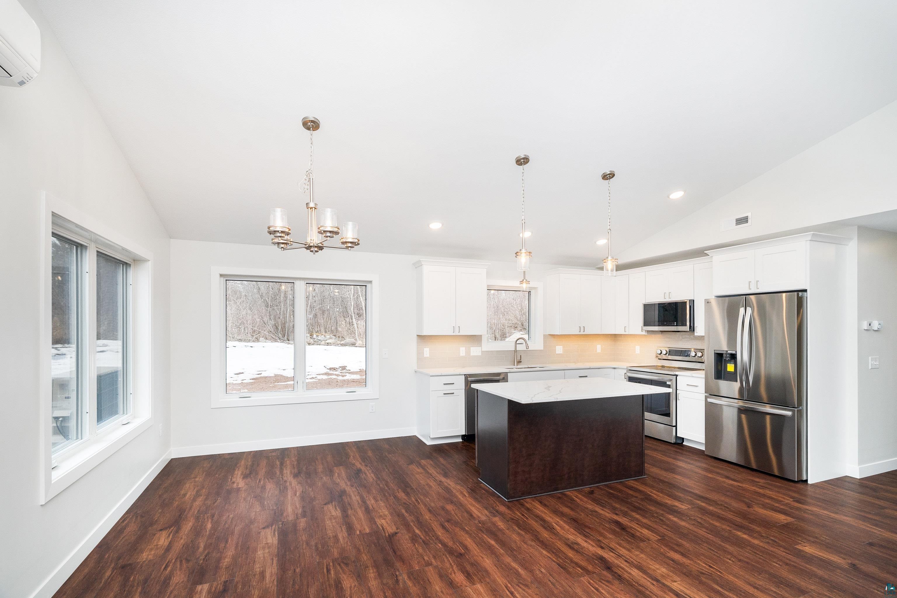 3829 Stebner Road Hermantown, MN 55811 - Photo 6 of 28 Dining area