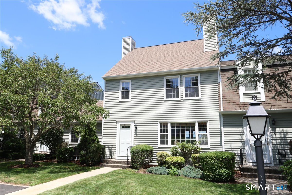 19 Prospect Ridge, Unit 31 Ridgefield, CT 06877 - Photo 1 of 29