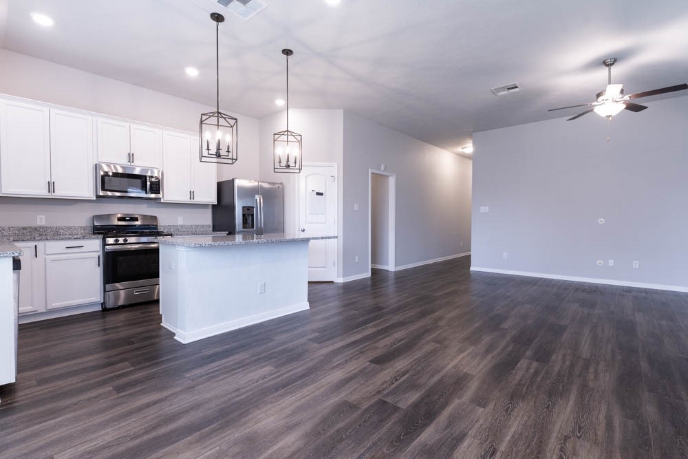 1001 Rootstock Rd. Brenham, TX 77833 - Photo 9 of 28 Dining Area
