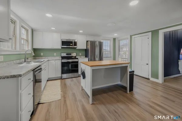 $315,000 | 12 Crouch Street, New London, CT 06320