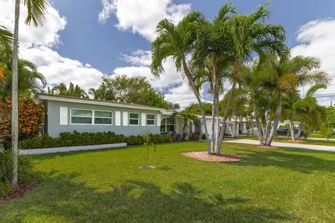 $725,000 | 498 Northeast 47th Street, Boca Raton, FL 33431