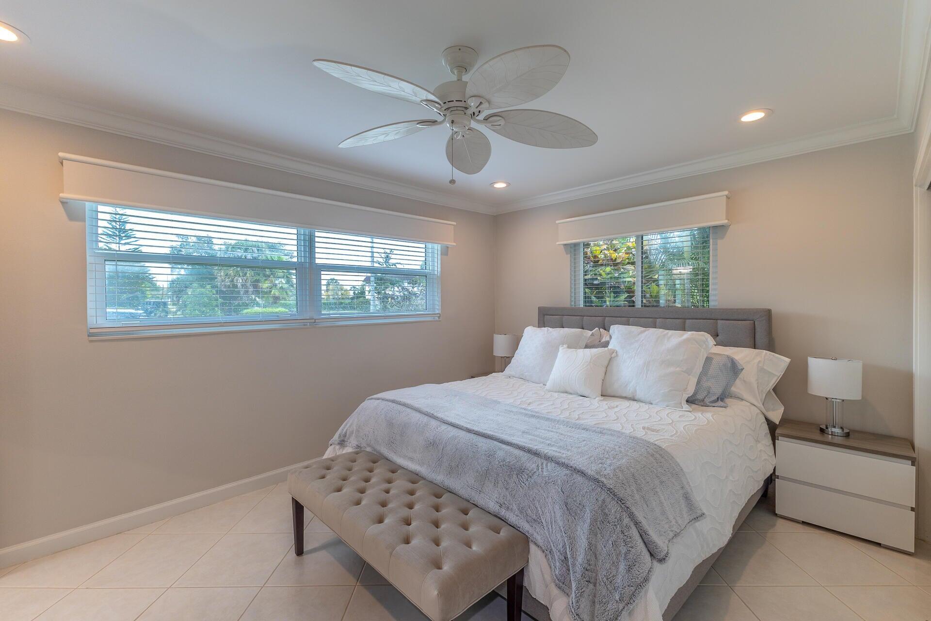 498 Northeast 47th Street Boca Raton, FL 33431 - Photo 19 of 27 20240410211858743849000000-o