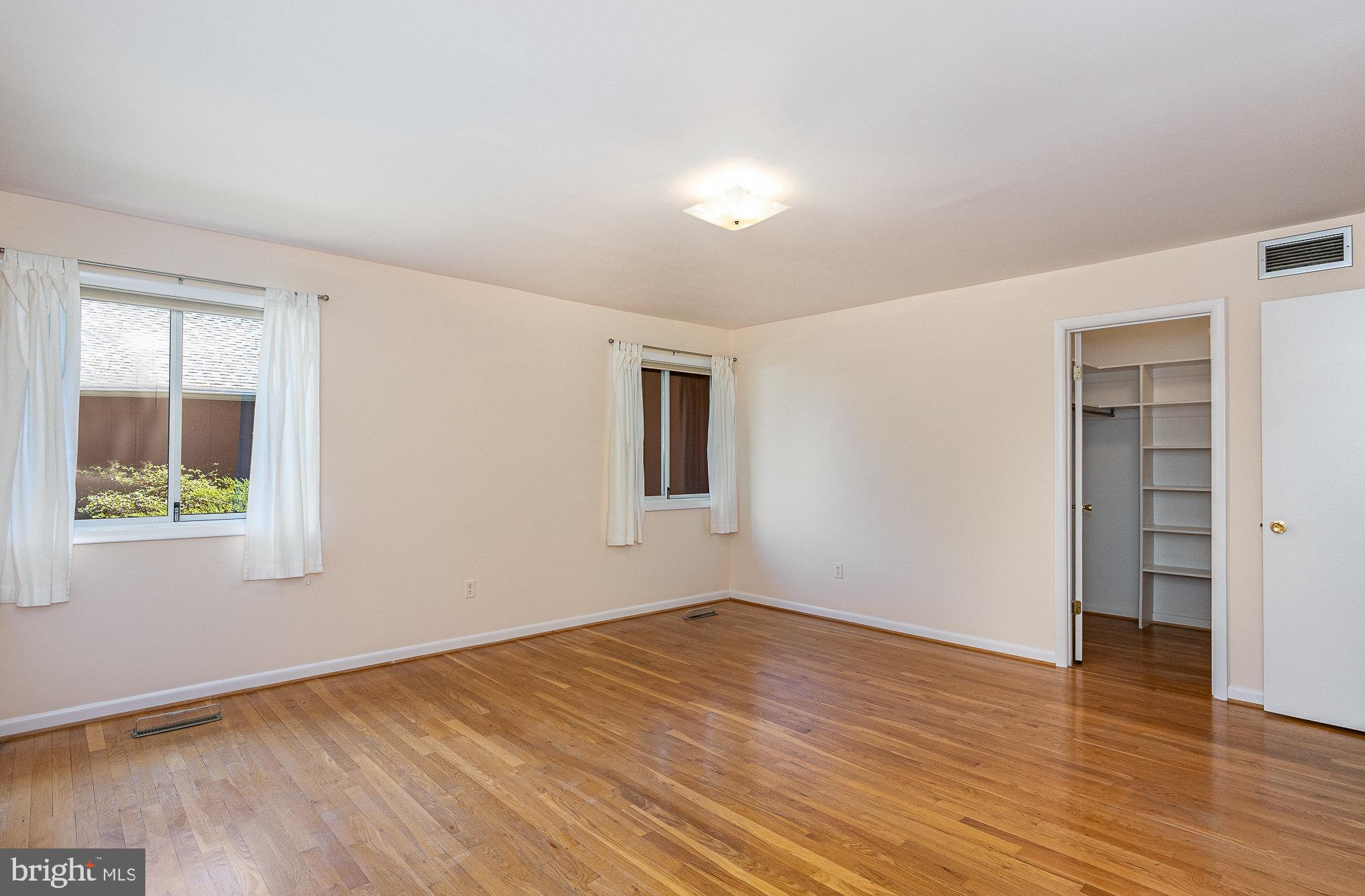 7421 Hawkins Creamery Road Gaithersburg, MD 20882 - Photo 17 of 46 Gallery Image 17
