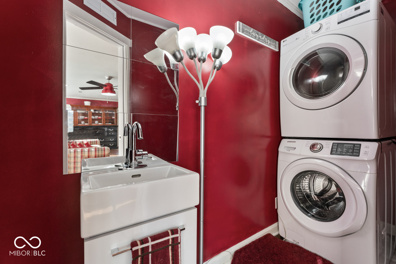 235 East Water Street Pendleton, IN 46064 - Photo 14 of 48