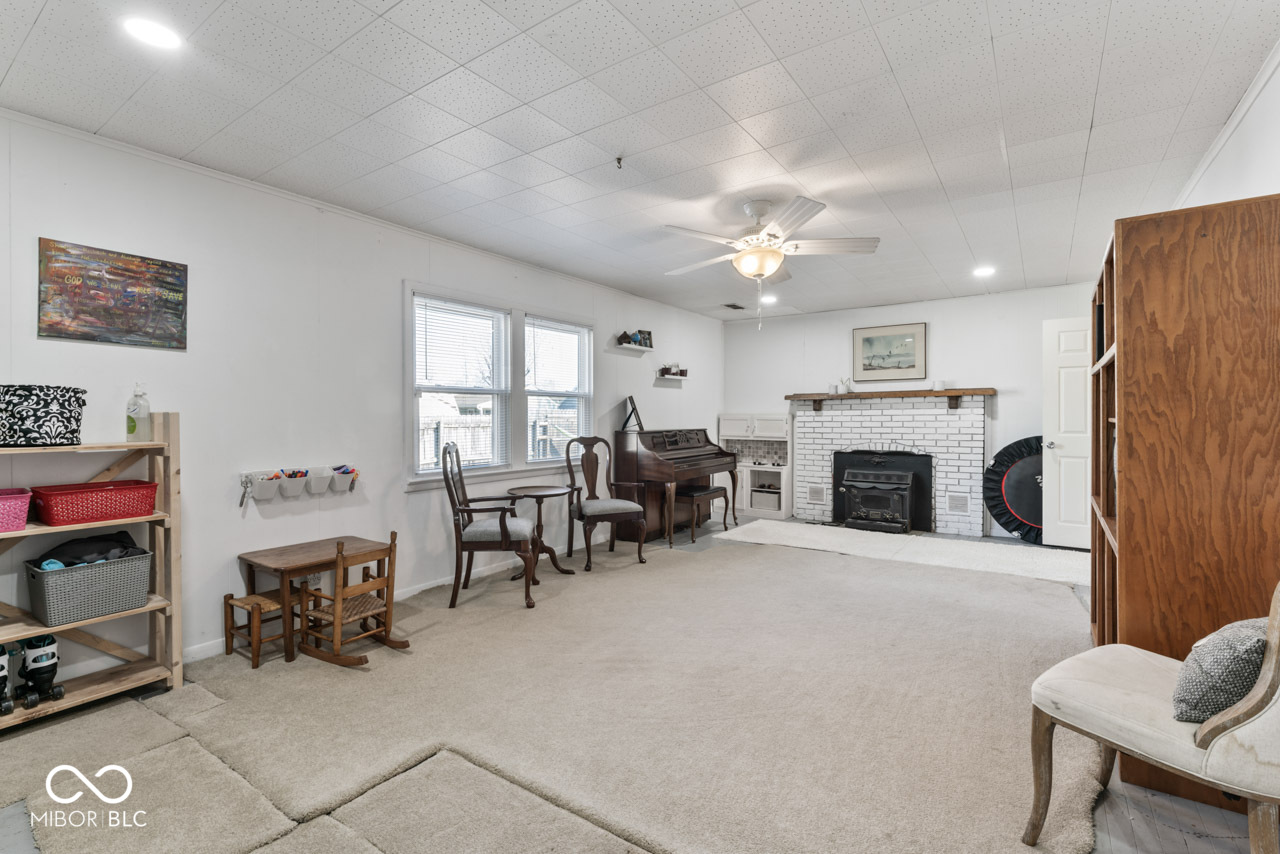 235 East Water Street Pendleton, IN 46064 - Photo 23 of 48