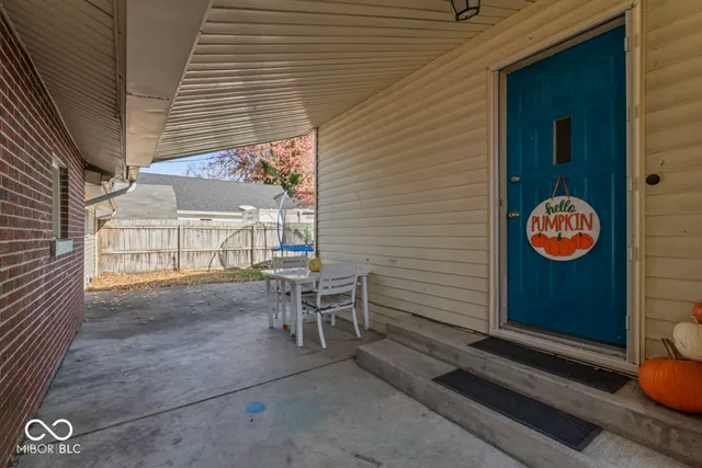 $360,000 | 235 East Water Street, Pendleton, IN 46064