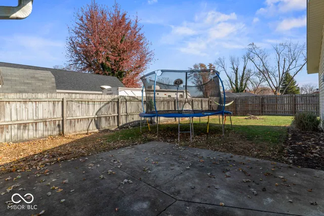 $360,000 | 235 East Water Street, Pendleton, IN 46064